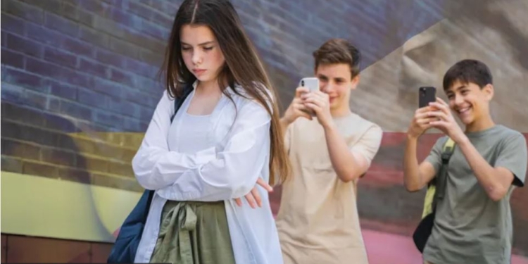 Дружба скінчилася? Як в польських школах цькують українських дітей і бажають їм “бомбічних канікул”