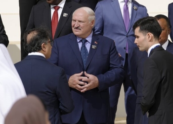 Президенти Литви, Латвії і Польщі відмовились від спільного “сімейного” фото з Лукашенком на кліматичному саміті (ФОТО)