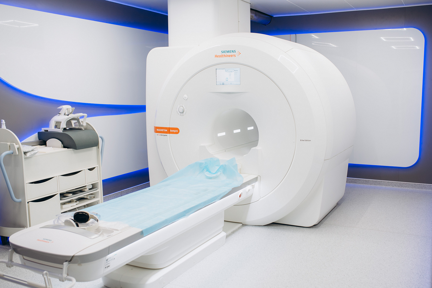 В чем разница простого МРТ и МРТ с контрастом