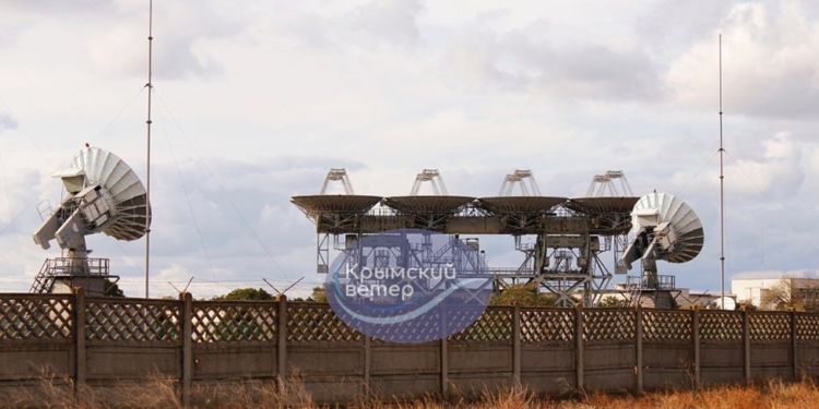 Ранкові вибухи в Криму – влучили у Центр дальнього космічного зв’язку ППС РФ