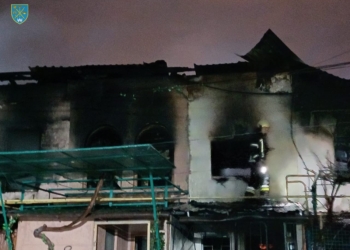 Внаслідок нічної атаки на Одесу загинула  людина, 3 поранених, серед них 17-річний хлопець (ФОТО)