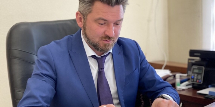 Звинуваченого в корупції в Міноборони відпустили за договором визнання вини