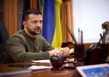Нідерланди прийняли рішення розпочати підготовку перших F-16 для передачі Україні – Зеленський