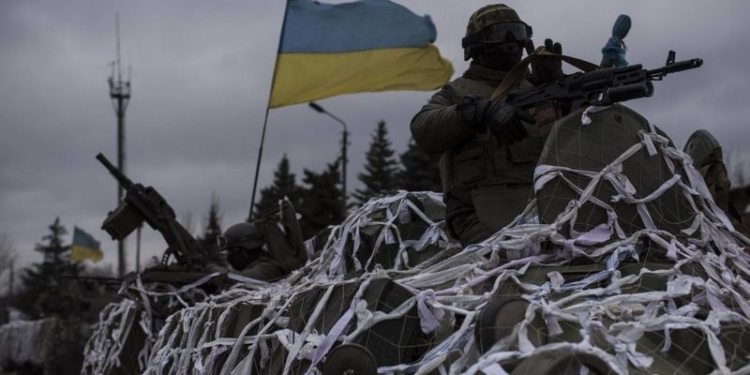 Треба прийняти зневіру як неминучий етап, який маємо пройти в цій війні, – політичний психолог