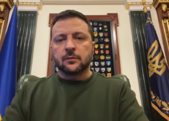 «45 людей постраждали, четверо загинули внаслідок ранкової атаки. Терорист повинен платити» – звернення Зеленського (ВІДЕО)