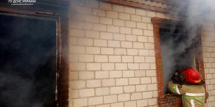 У Миколаєві та області за добу було дві пожежі – в одній з них загинув чоловік