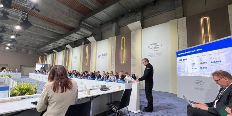 Вже 77 російських військових, які вчинили воєнні злочини в Україні, отримали вироки – Генпрокурор України в Давосі