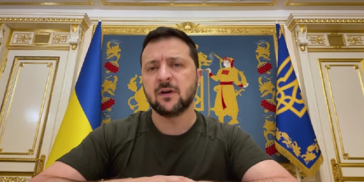 «Ще жодна держава не відбивала подібних ударів» – Зеленський подякував всім захисникам неба, зокрема, і миколаївським льотчикам (ВІДЕО)