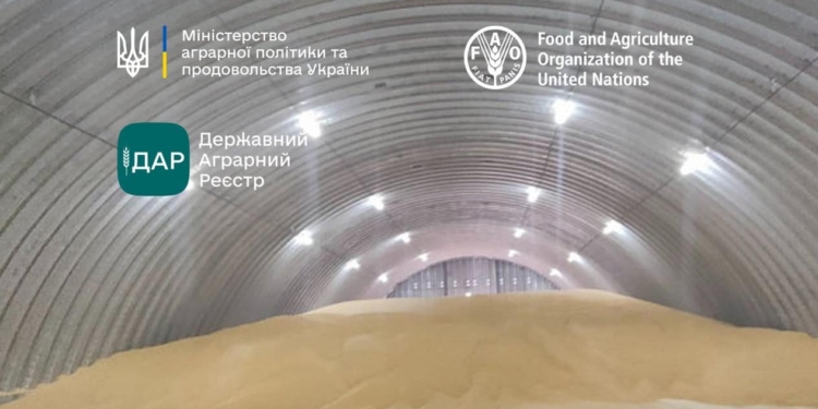 Аграрії Миколаївщини тепер також можуть отримати модульні зерносховища від ООН