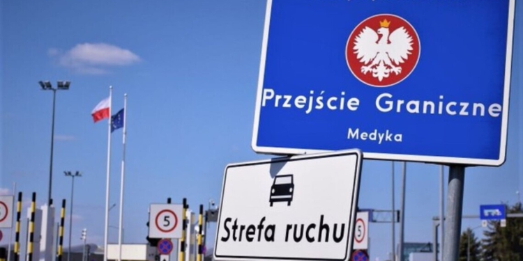 Польські фермери сьогодні вирішать, чи відновлювати блокування кордону на пункті пропуску «Медика – Шегині»