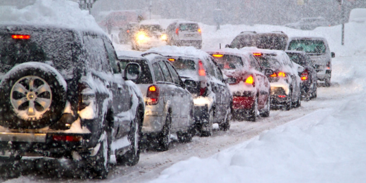 Іспанію засипало снігом – уряд змушений був задіяти армію (ФОТО)