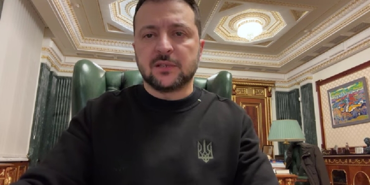 Про роботу з партнерами, снаряди і ППО, а також Всеукраїнську економічну платформу – звернення Зеленського (ВІДЕО)