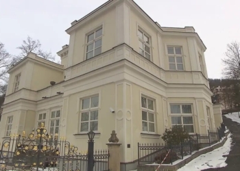 Росіяни в Чехії розпродають маєтки
