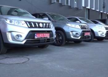 Бійцям ГУР передано автівки від громади Миколаєва (ВІДЕО)