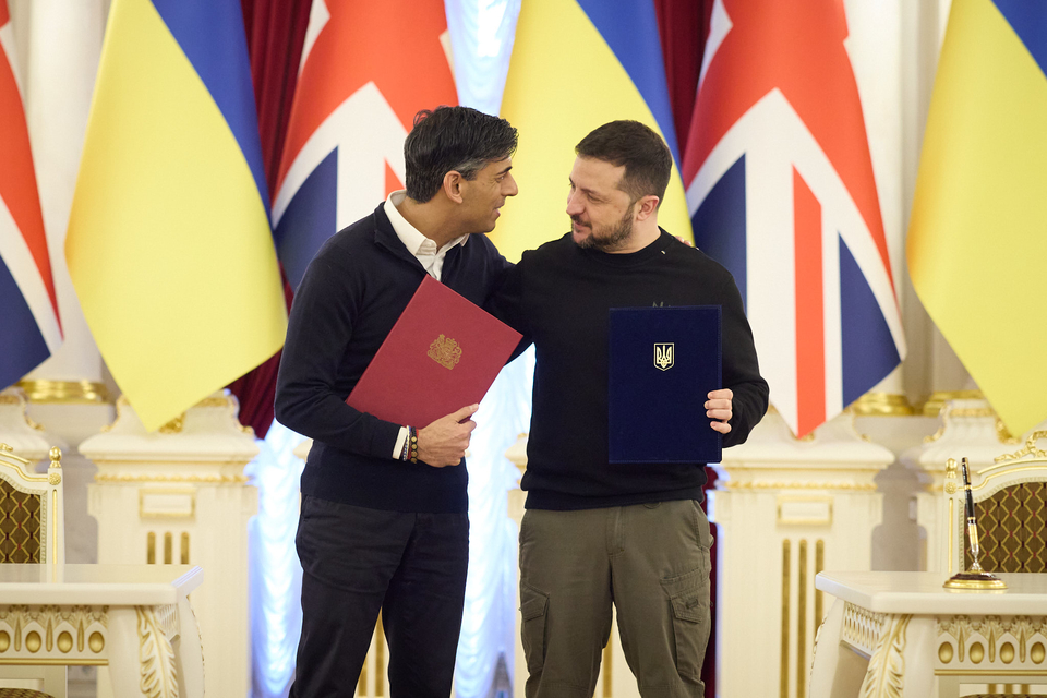 Україна і Велика Британія підписали історичну угоду про безпеку (ВІДЕО) 1