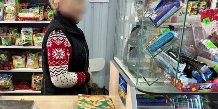 Миколаївська поліція шукала нелегальні сигарети на ринках, в кіосках та магазинах. Знайшла (ФОТО)