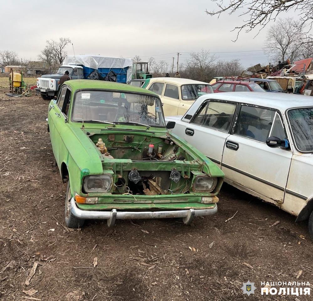 На Миколаївщині "автослюсар" брав автівки на ремонт і продавав їх на запчастини (ФОТО) 4