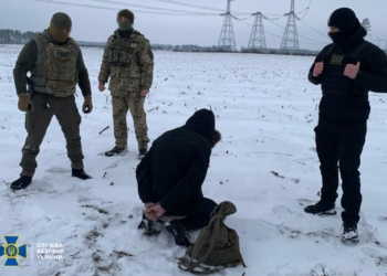 СБУ затримала диверсанта-коригувальника ударів – його вели ще з Білорусі (ФОТО)
