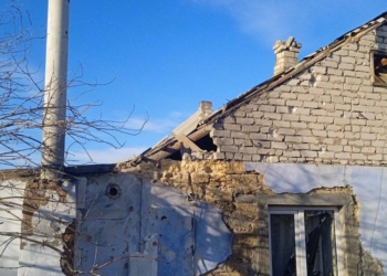 В Солончаках на Миколаївщині внаслідок обстрілів пошкоджені будинки (ФОТО)