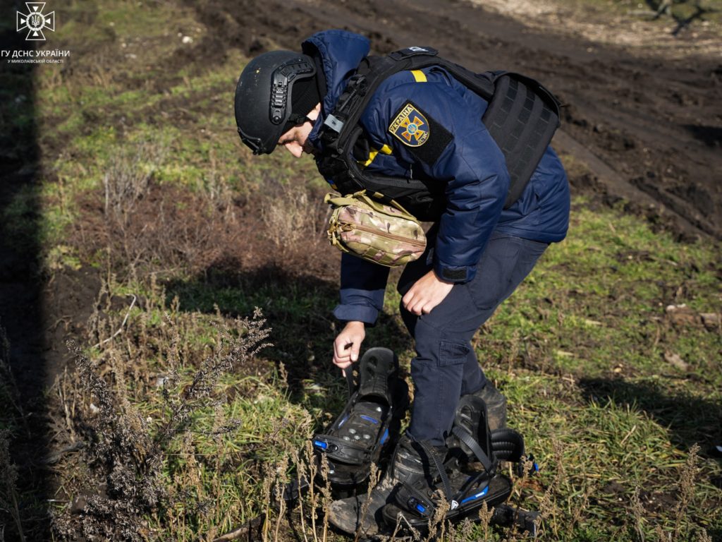 Розмінування Миколаївщини: з початку повномасштабного вторгнення рф вилучено понад 22 тисячі вибухонебезпечних предметів (ФОТО, ВІДЕО) 4