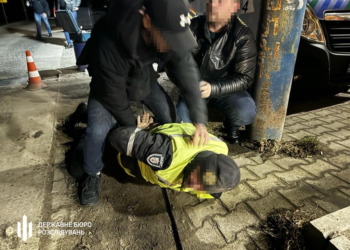 На Одещині ДБР викрило посадовця Укртрансбезпеки – «заробляв» мільйони на поборах із зернотрейдерів (ФОТО, ВІДЕО)