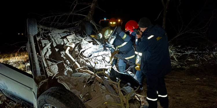 Нічна ДТП на Миколаївщині: одна людина загинула, ще троє постраждали (ФОТО)