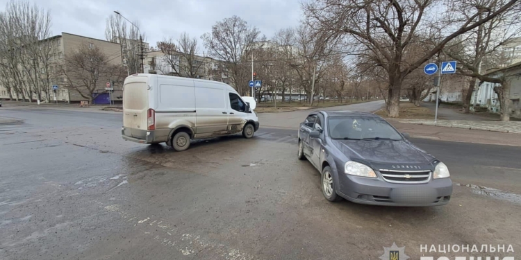 ДТП у середмісті Миколаєва: двоє постраждалих, зокрема 5-річна дитина (ФОТО)