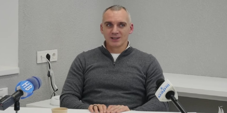 Мер Миколаєва не захотів відповідати на питання щодо балотування на наступний термін і додав, що вчиться управляти fpv-дроном