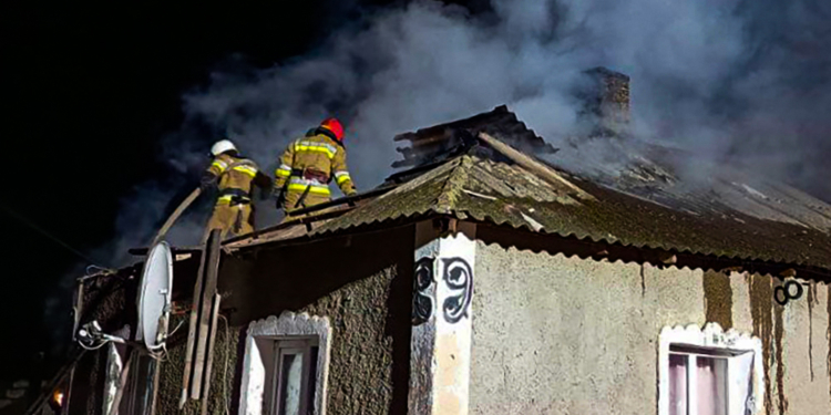 За добу на Миколаївщині 2 загиблих на пожежах, 1 врятували (ФОТО)