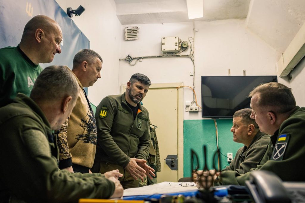 Залужний і Шаптала кілька днів працювали в зонах відповідальності ОСУВ «Таврія» та ОСУВ «Одеса» (ФОТО) 14