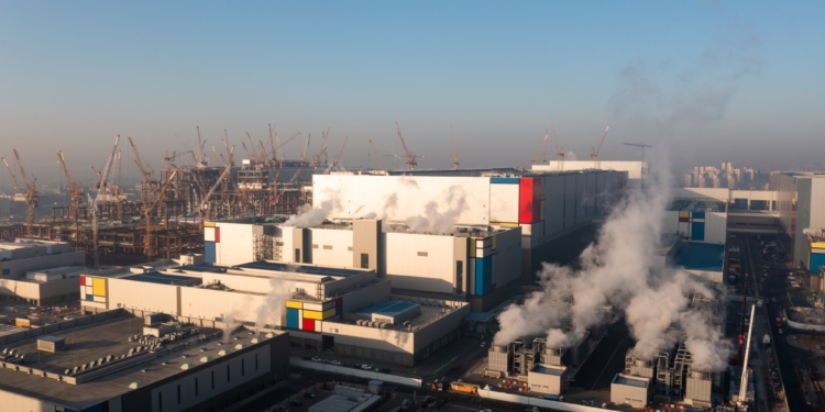 Південна Корея витратить $470 млрд. на будівництво ще 13 заводів з виробництва мікросхем і 3 дослідницьких центрів
