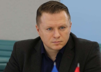 Декларації керівника Миколаївської облради за 3 роки: Антон Табунщик – найбільш дисциплінований і найбільш скромний