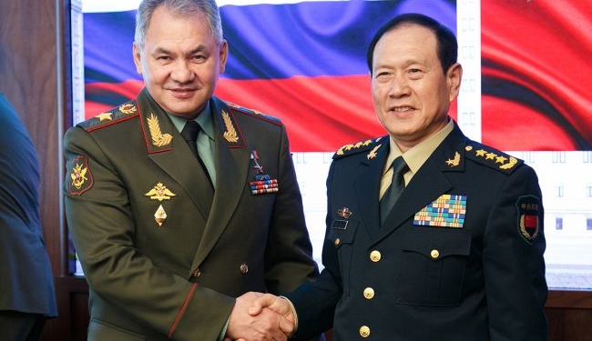 Міністр оборони Китаю заявив про “підтримку Росії щодо українського питання” (ВІДЕО)