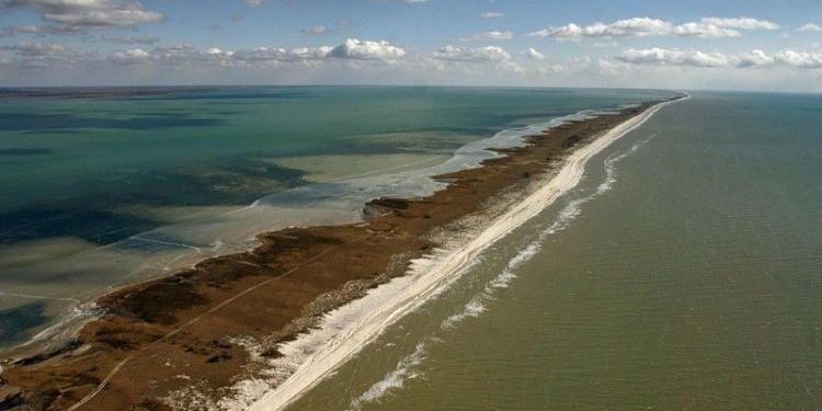 Кінбурнська коса стала плацдармом російських загарбників. Що там зараз