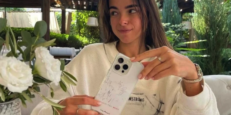 Сучасні корупціонери готові вкладати в мистецтво гроші, вкрадені у військових. Сканал із виставкою “Мазня”