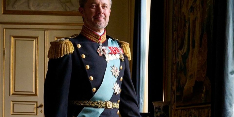 У Данії на престол вступив король Фредерік Х (ФОТО)