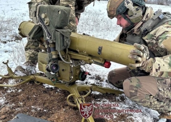 Протягом доби російські загарбники 9 разів штурмували наші позиції на лівобережжі Дніпра, – Генштаб