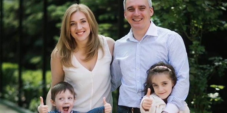 Декларація мера Миколаєва за 2022 рік: достаток родини покращився, а дружина купувала криптовалюту та відкрила рахунки у польському банку