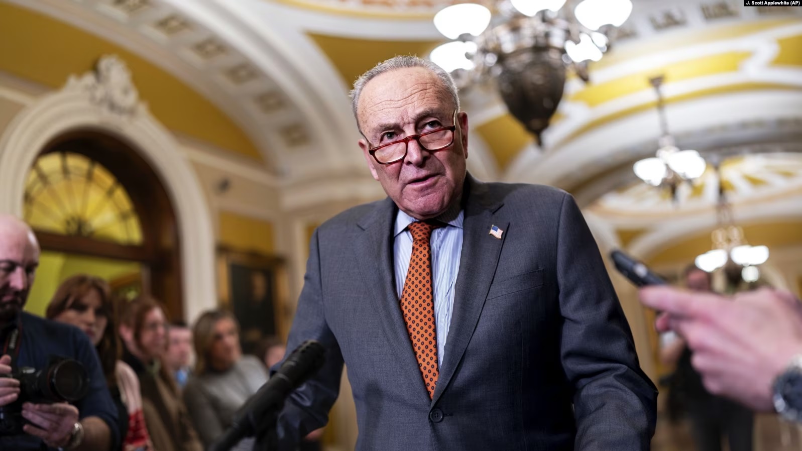 Сенат США розгляне законопроект про кордони та допомогу Україні та Ізраїлю наступного тижня – Шумер