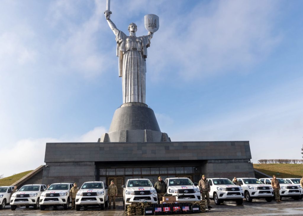 США передали Україні автівки та техніку для розмінування на понад $1 млн. (ФОТО) 1