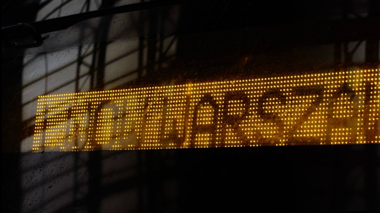 Укрзалізниця обурена діями польських протестувальників, які заблокували пасажирський потяг