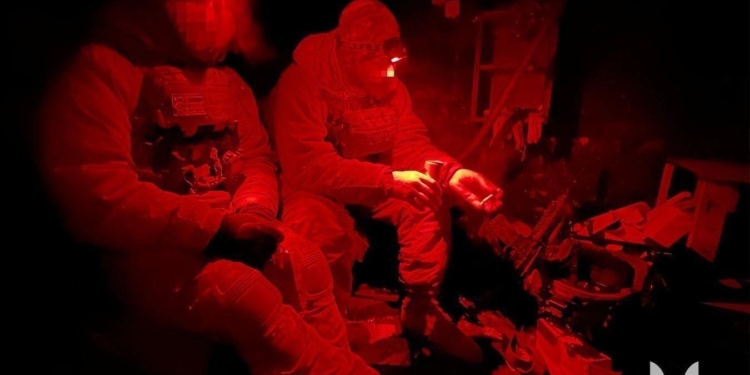 Спецпризначенці показали фоторепортаж з Авдіївського коксохіму. І пообіцяли повернутись (ФОТО)