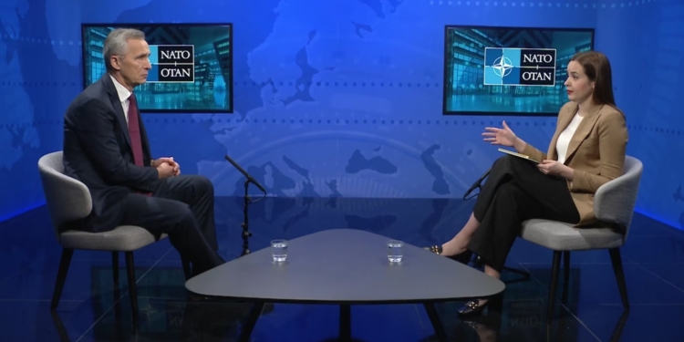 З F-16 Україна матиме право наносити удари по законних російських військових цілях за межами країни – Столтенберг  