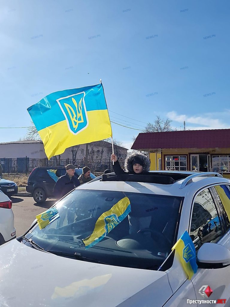 У Миколаєві відбулись автопробіг та мітинг на підтримку військовополонених (ФОТО, ВІДЕО) 8