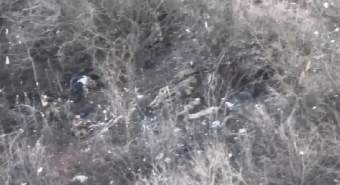 Російські окупанти розстріляли під Бахмутом 9 українських військовополонених (ВІДЕО)