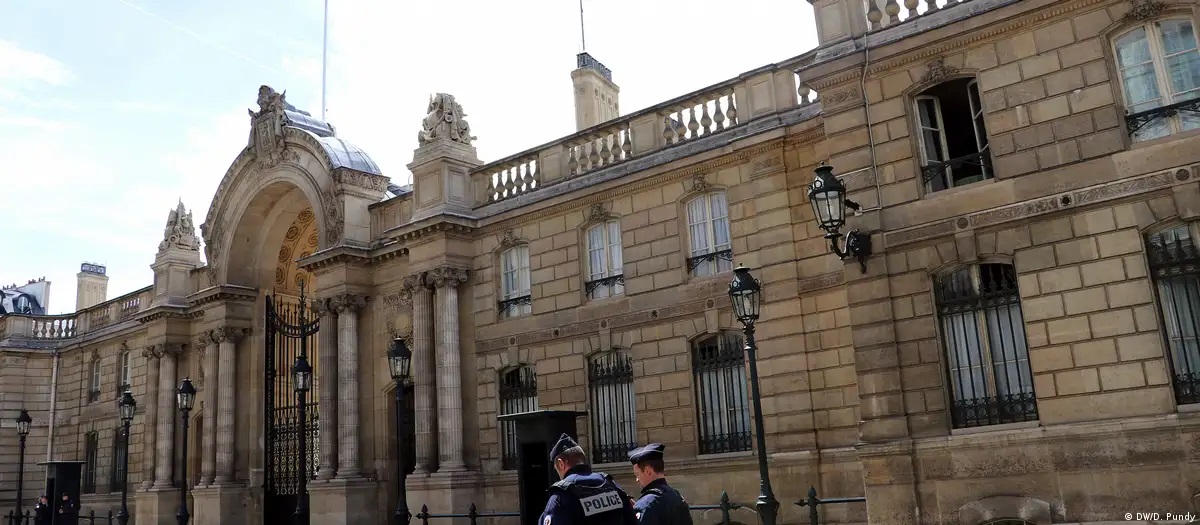 Макрон збирає у Єлисейському палаці глав держав та урядів щодо підтримки України