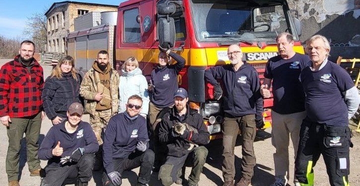 Снігурівка на Миколаївщині отримала від благодійників шведський пожежний автомобіль (ФОТО)