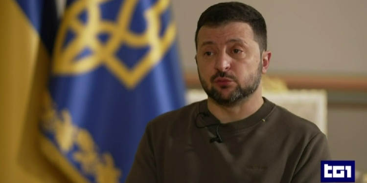 «Потрібне перезавантаження»: відповідаючи на запитання щодо Залужного, Зеленський заявив, що хоче замінити низку керівників в країні