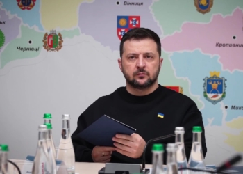 Зеленський на Кіровоградщині: провів нараду щодо стану справ у регіоні і вручив нагороди захисникам, які проходять лікування (ВІДЕО)