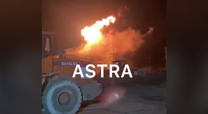 В Краснодарському краї горів Ільський НПЗ (ВІДЕО)